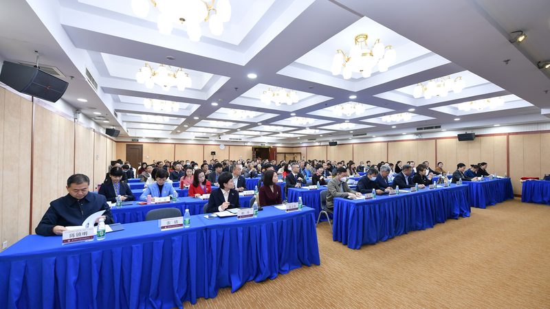 揭秘成都管理培训市场：厂家直销背后的真相