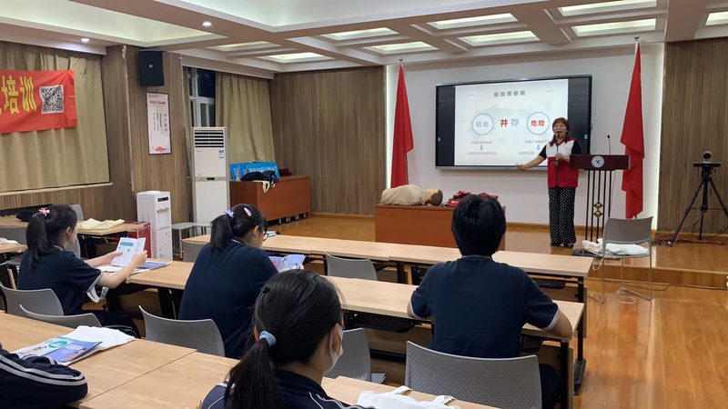线上培训适合以下人群：